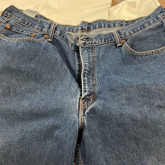 Levi’s 550 jeans in like new condition. 42x30 - Picture 3 of 8